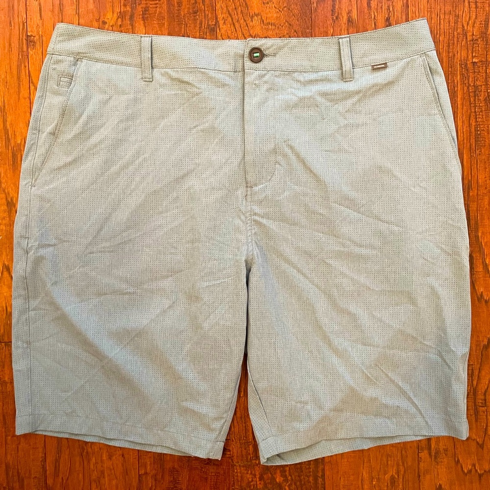 LINKSOUL PERFORATED GOLF SHORTS